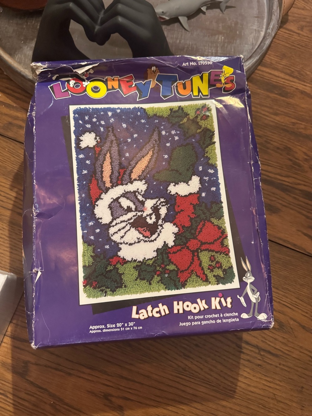 NIB Looney Tunes Bugs Bunny Latch Hook Kit Christmas 1996